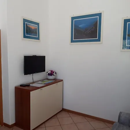 Casa Marilla * Мальчезине